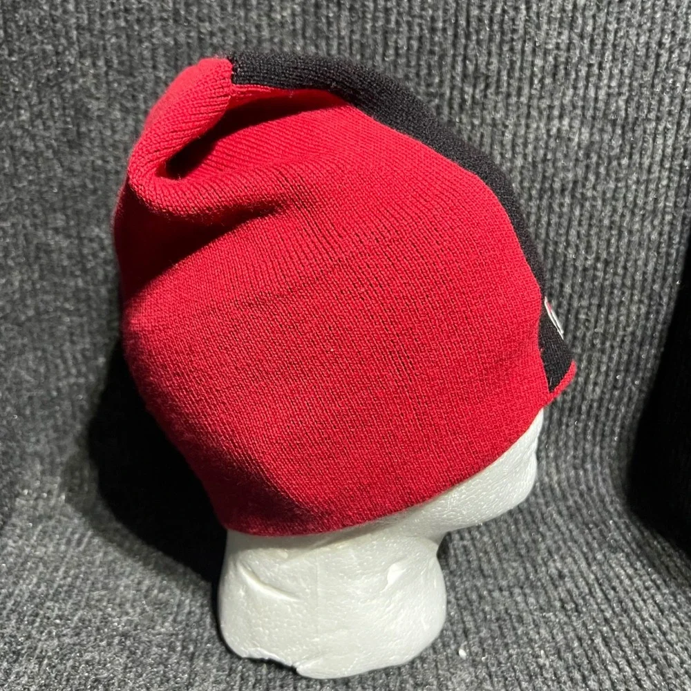 Vintage Polo Sport Beanie Mens OS Red Black Wool Crest Knit Hat 90s Ralph Lauren